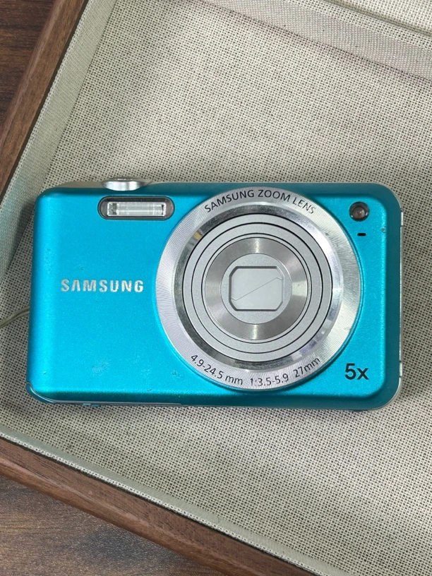 9新 Samsung/三星 es70 蓝色 轻微瑕疵 复古ccd数码相机