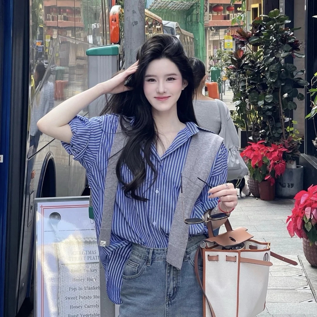 玫瑰的故事蓝色条纹衬衫女2025新款高级感法式复古上衣