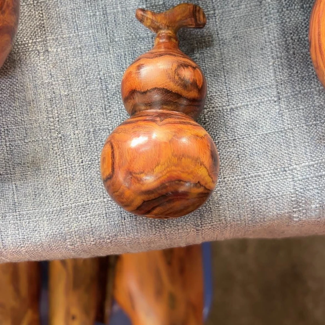 【闪购商品】黄花梨/降香黄檀把件弓****h葫芦