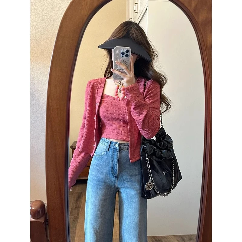 开春ootd穿搭一整套早春季新款女装粉色开衫吊带背心上衣两件套装