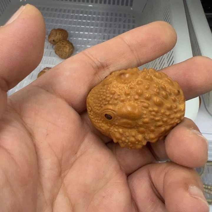 吊坠白玉菩提黄色415