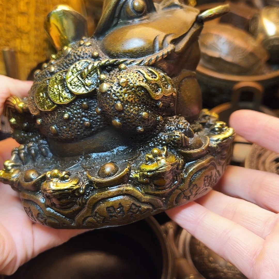 精美铜器工艺品等