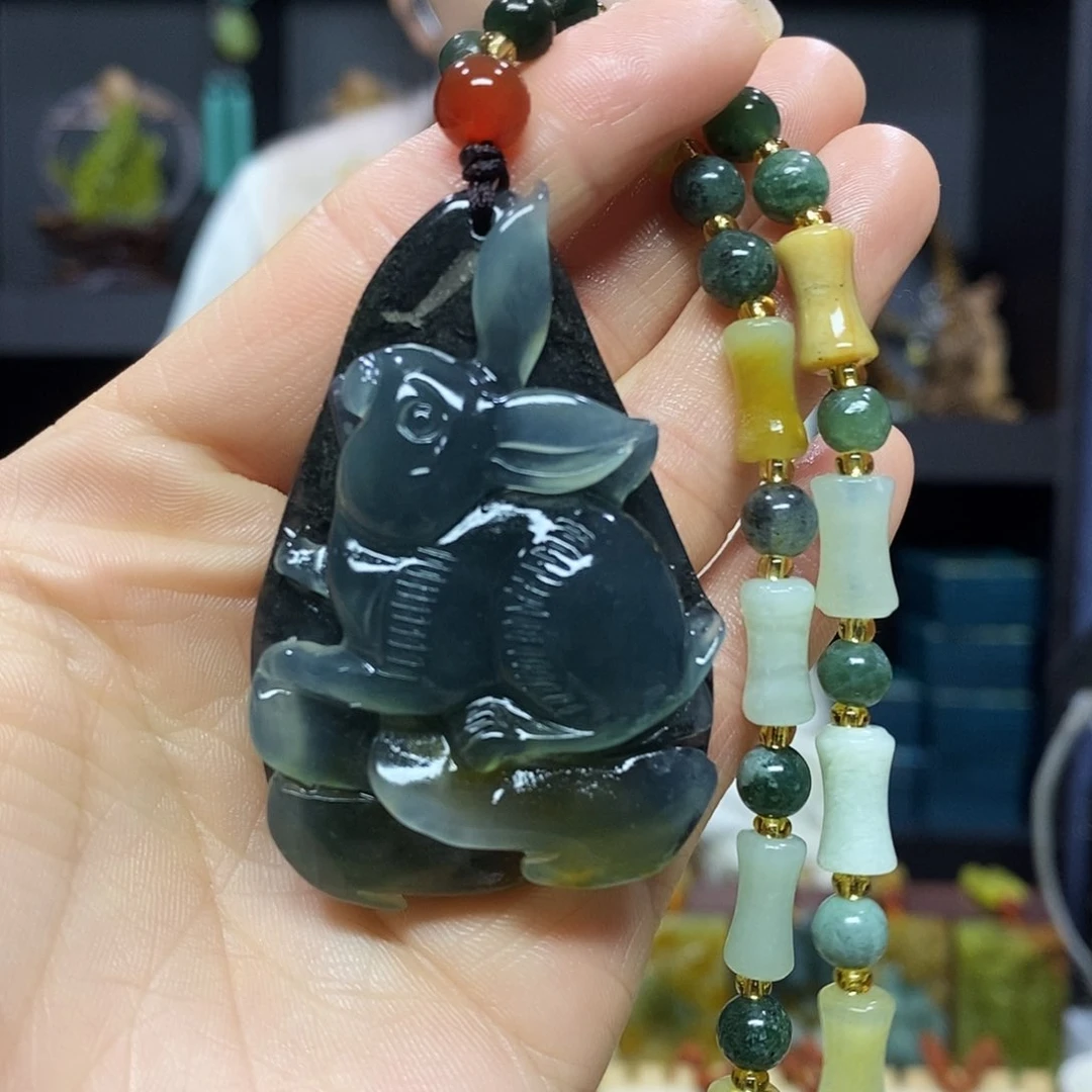 未镶嵌岫玉挂件吊坠