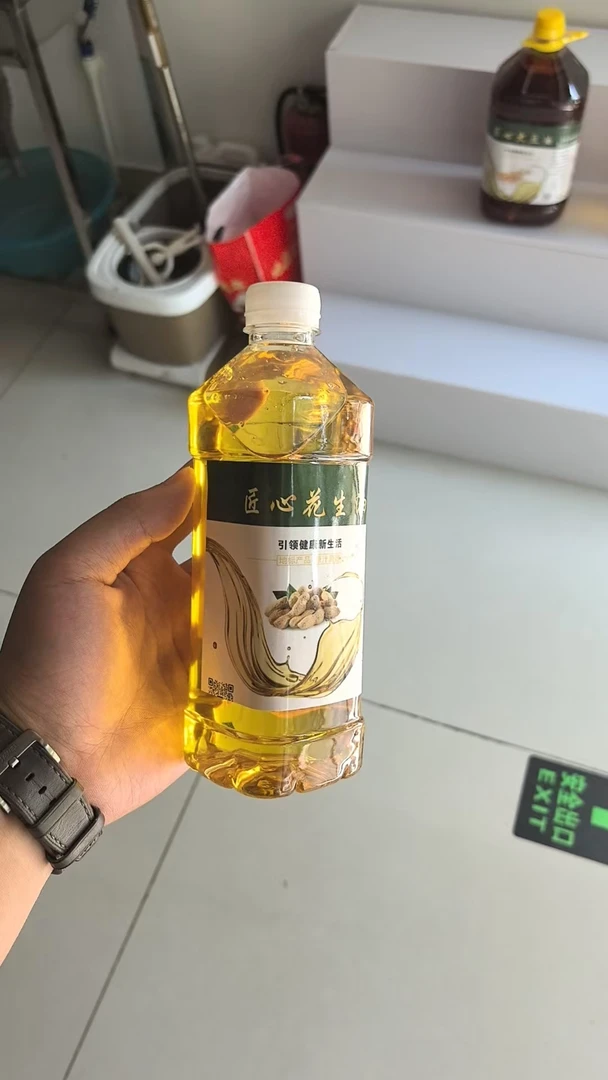 匠心花生油物理压榨100%纯花生油浓香纯正熟榨头道原浆零添加