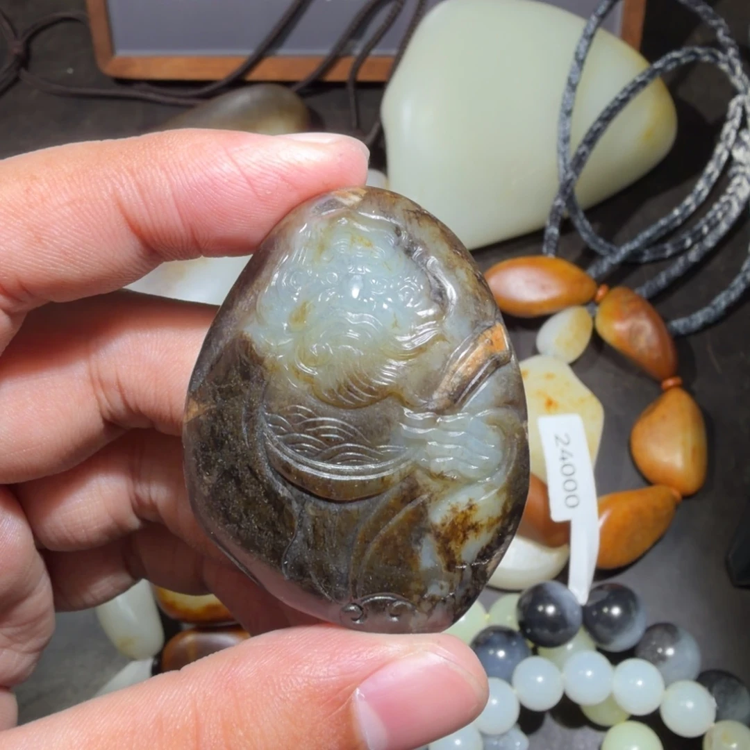 和田玉（子料）未镶嵌挂件