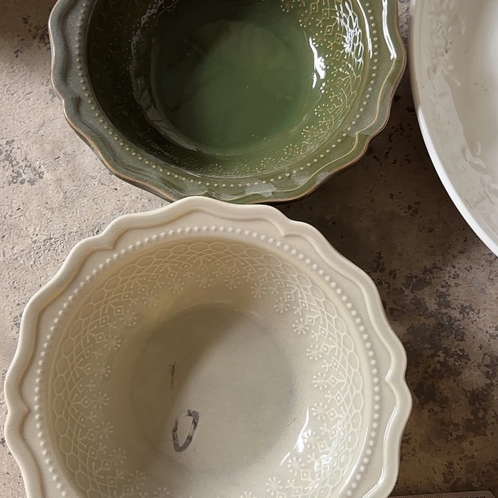 碟微瑕介意勿拍……2个07