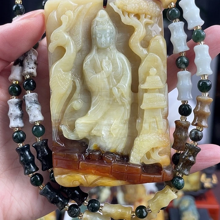 蛇纹石玉未镶嵌颈饰