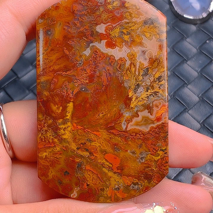 玛瑙/玉髓颈饰足银镀金镶嵌闲**鹤