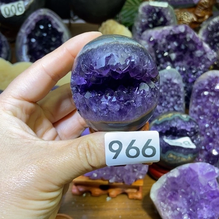 紫晶未镶嵌大型摆件（非配饰）