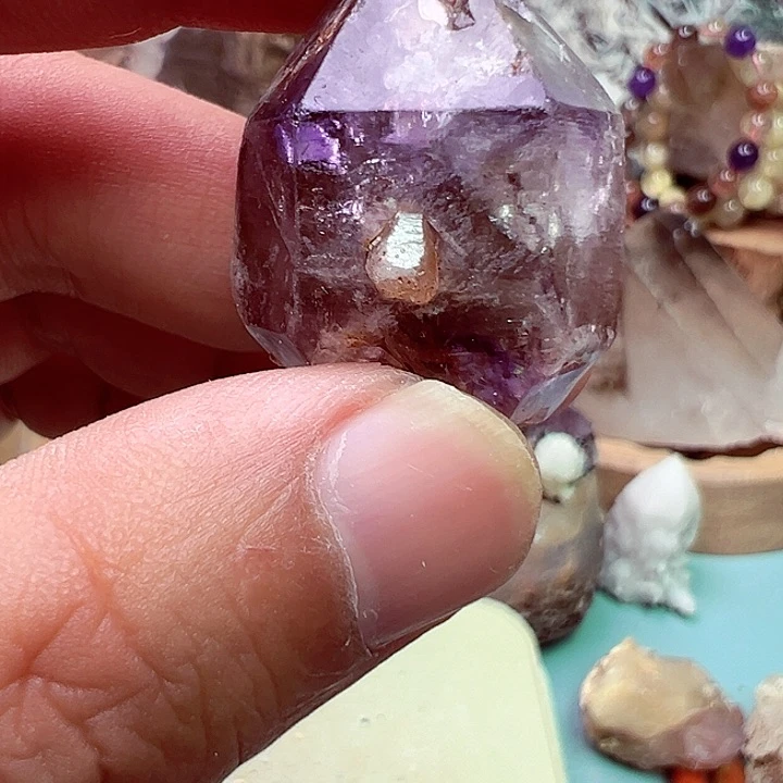 未镶嵌珠宝半成品水晶?****了