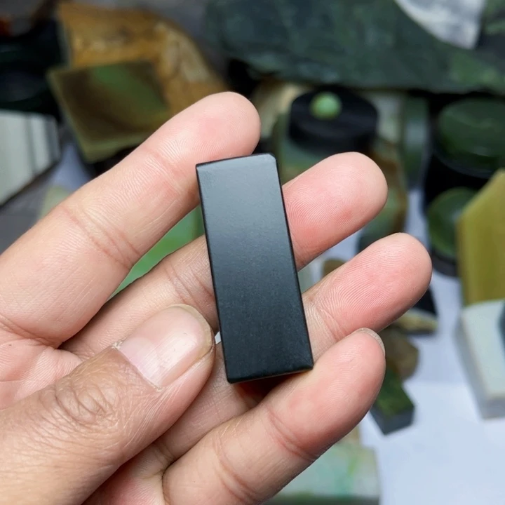 未镶嵌和田玉珠宝半成品