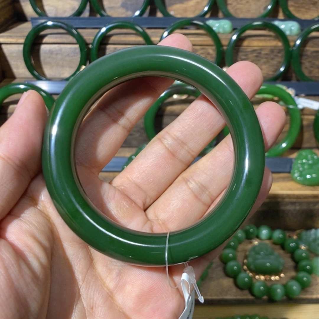 【闪购商品】和田玉未镶嵌吊坠(不含链)俄七菠菜绿手镯57.3/12.5