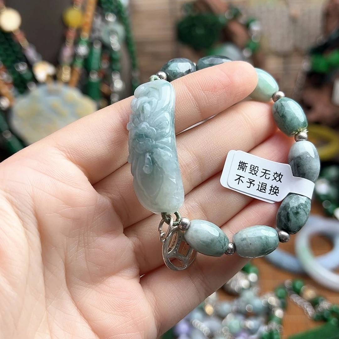 翡翠未镶嵌戒指99