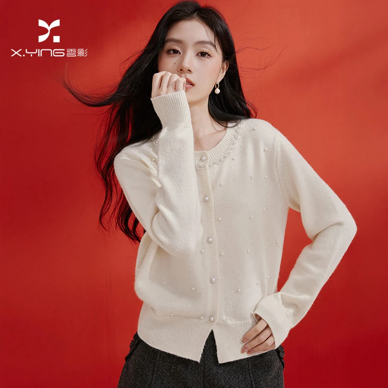M86C047针织衫 香影小香风白色圆领针织衫女短款春季新款新年穿搭