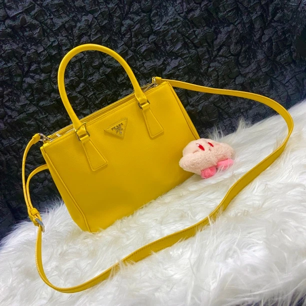 95新 Prada/普拉达 普拉达小号黄色杀手斜挎包