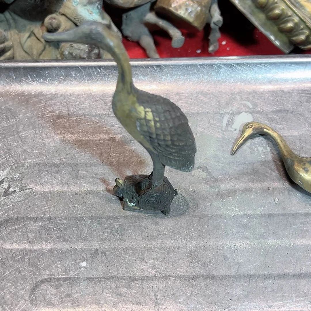 刘*臭黄铜摆件工艺品，