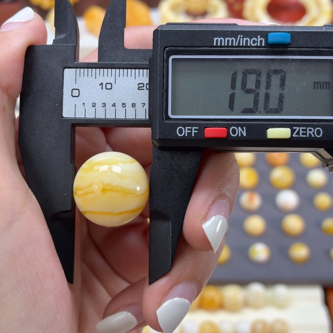 琥珀未镶嵌裸石焦皮奶橘虎皮纹19mm