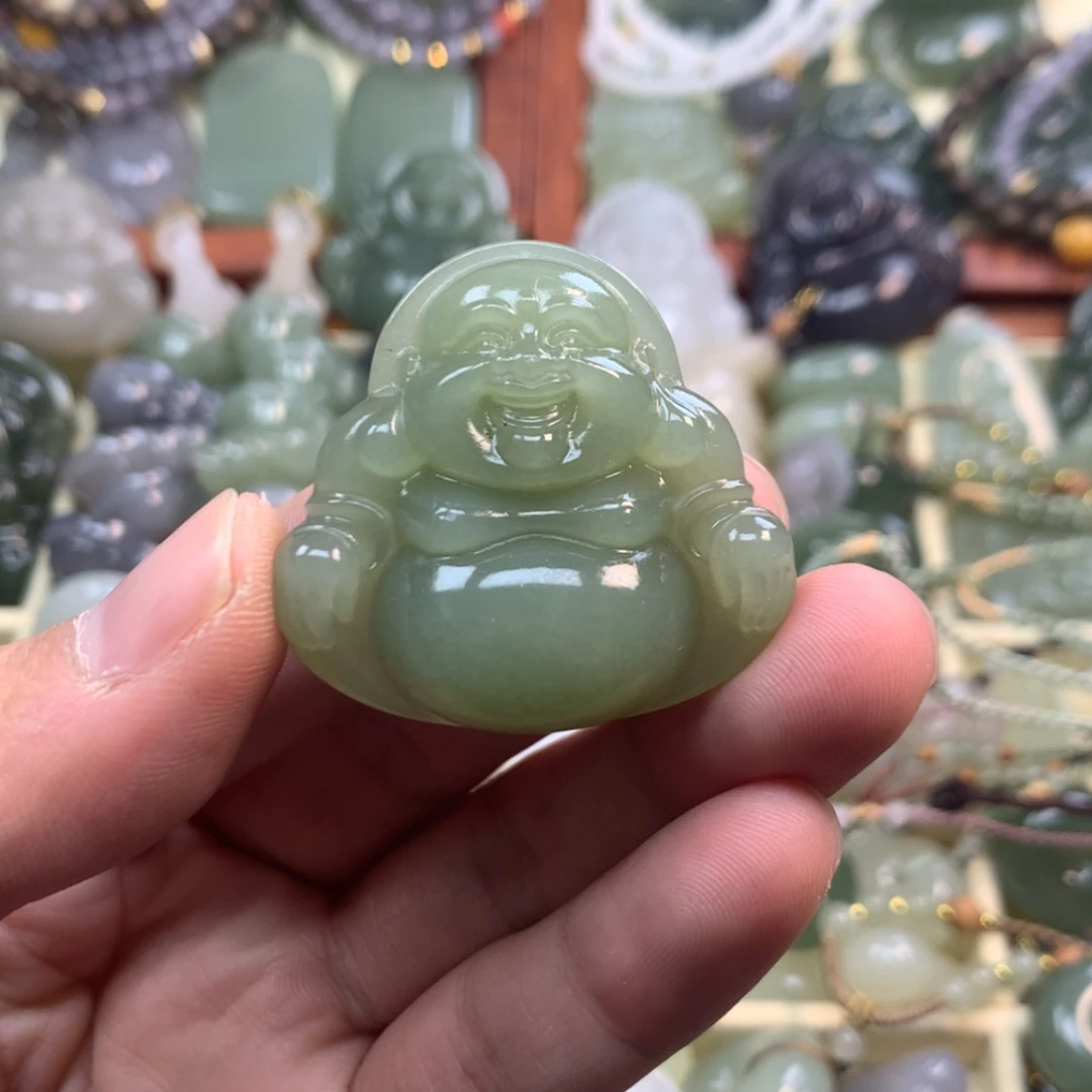 【闪购商品】颈饰未镶嵌和田玉