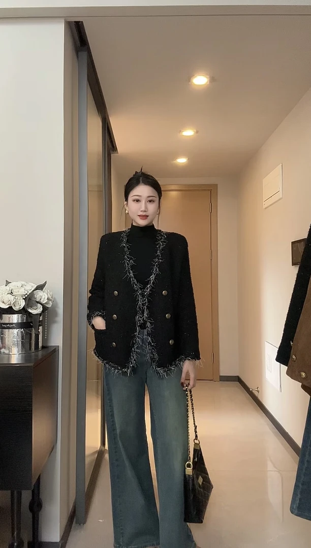 小香风黑色气质秋季新款轻奢女外套-L8711