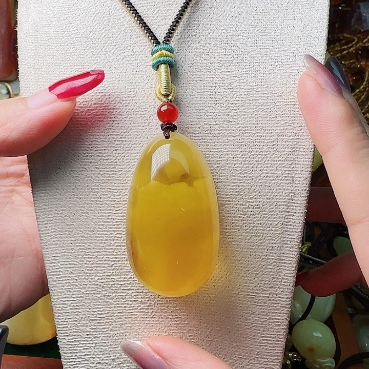 琥珀未镶嵌手链吊坠