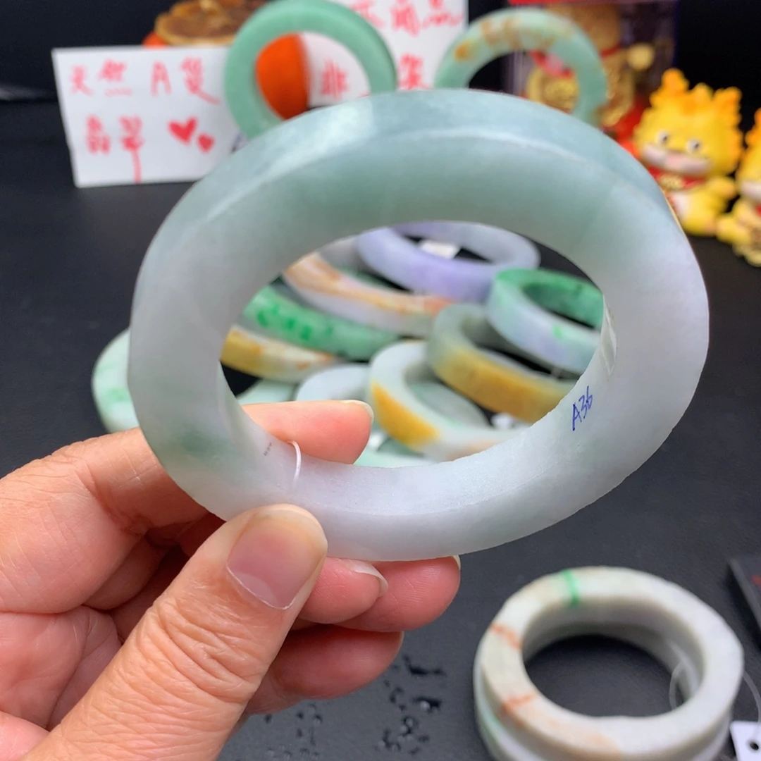定制翡翠手镯未镶嵌
