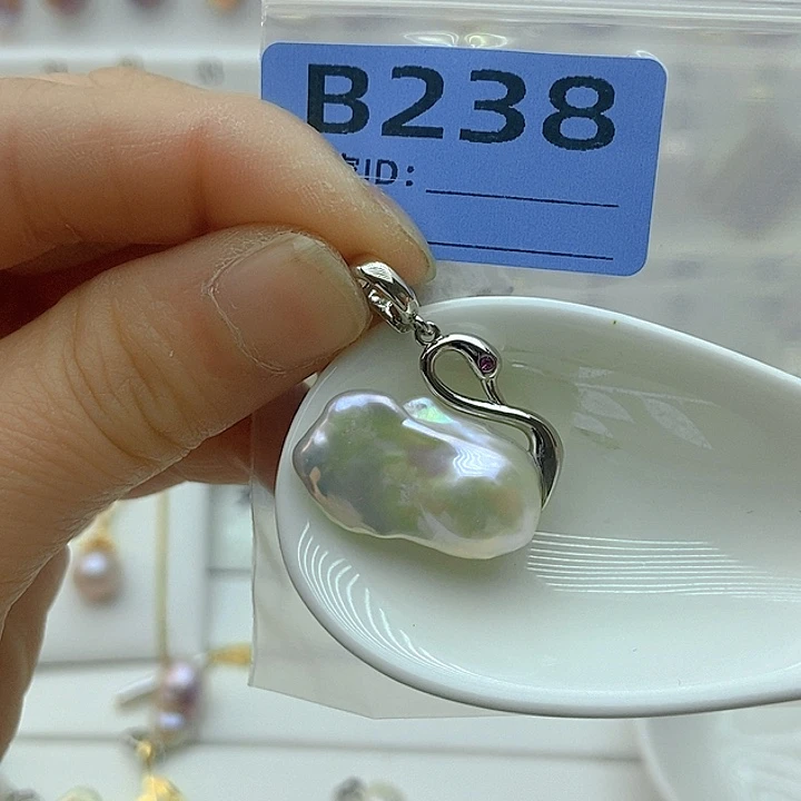 淡水珍珠颈饰未镶嵌