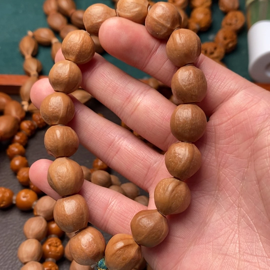 橄榄核吊坠橄榄核