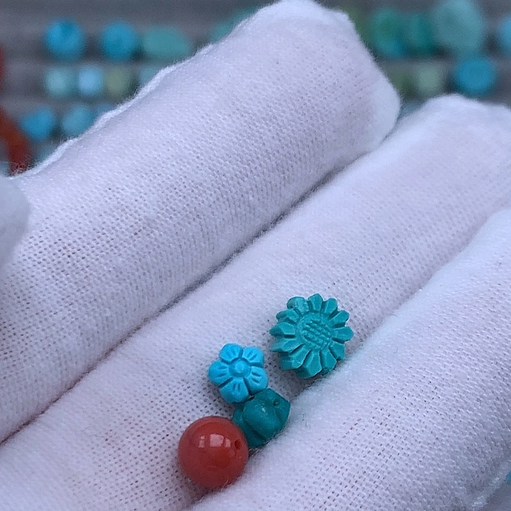 ～***～南红玛瑙未镶嵌珠宝奇石