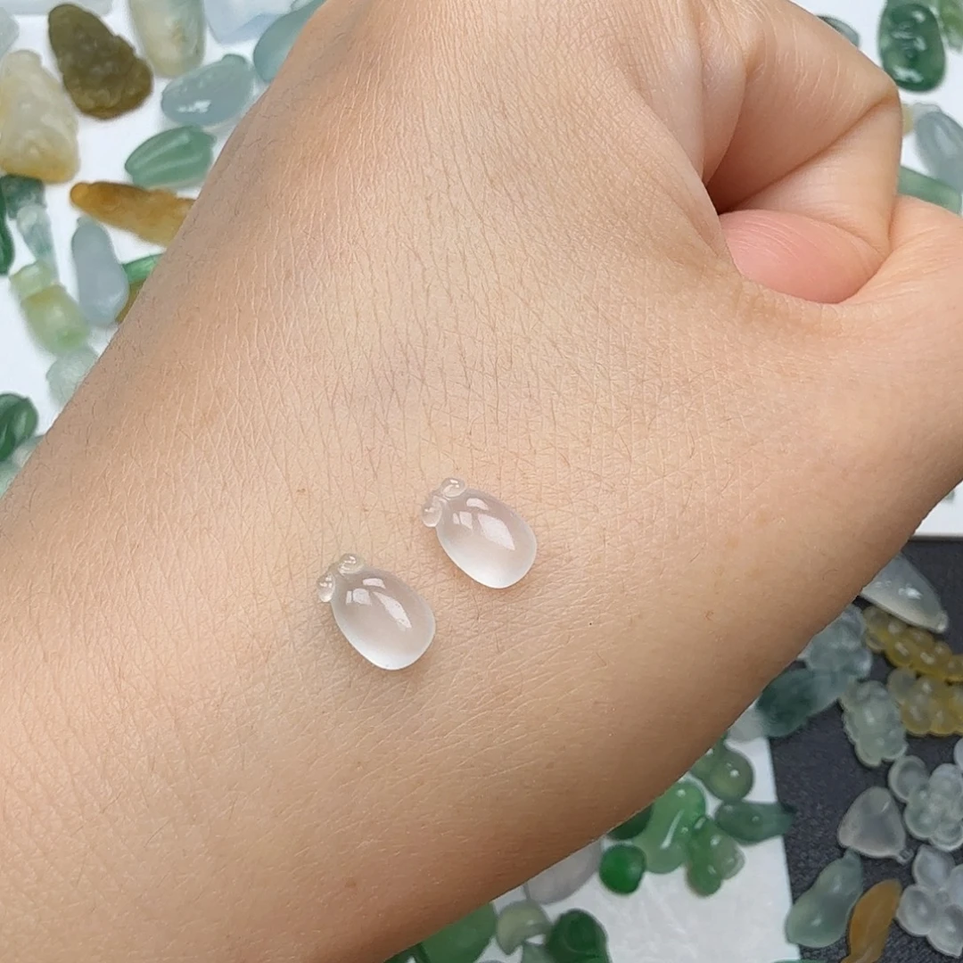 花***骨定制翡翠未镶嵌福瓜