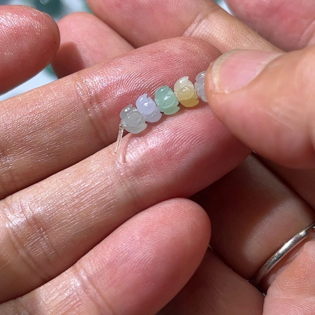 未镶嵌定制翡翠莲花