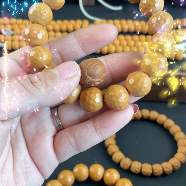 猴头核桃手串猴头