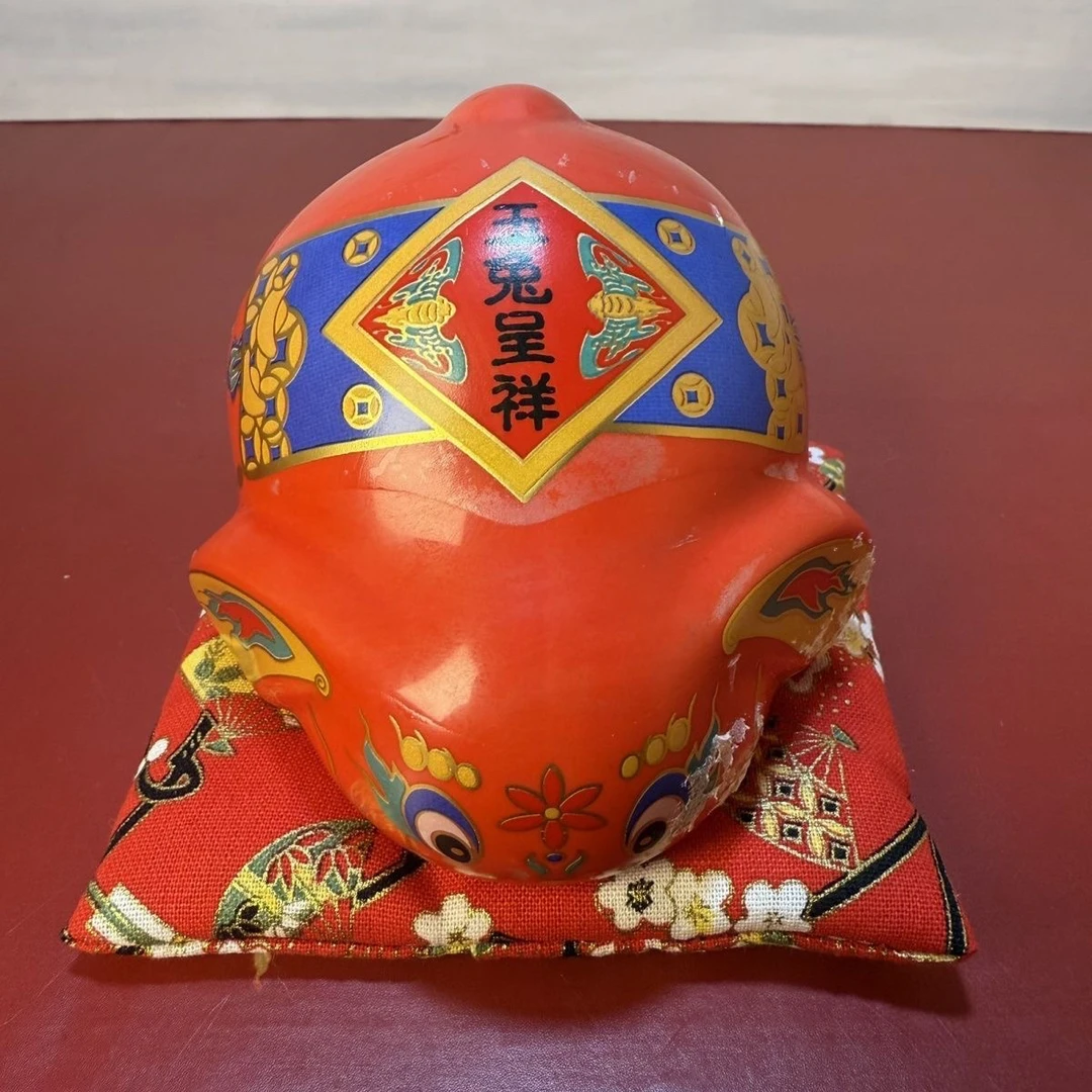 玉兔呈祥茶宠摆件（红色）FL07