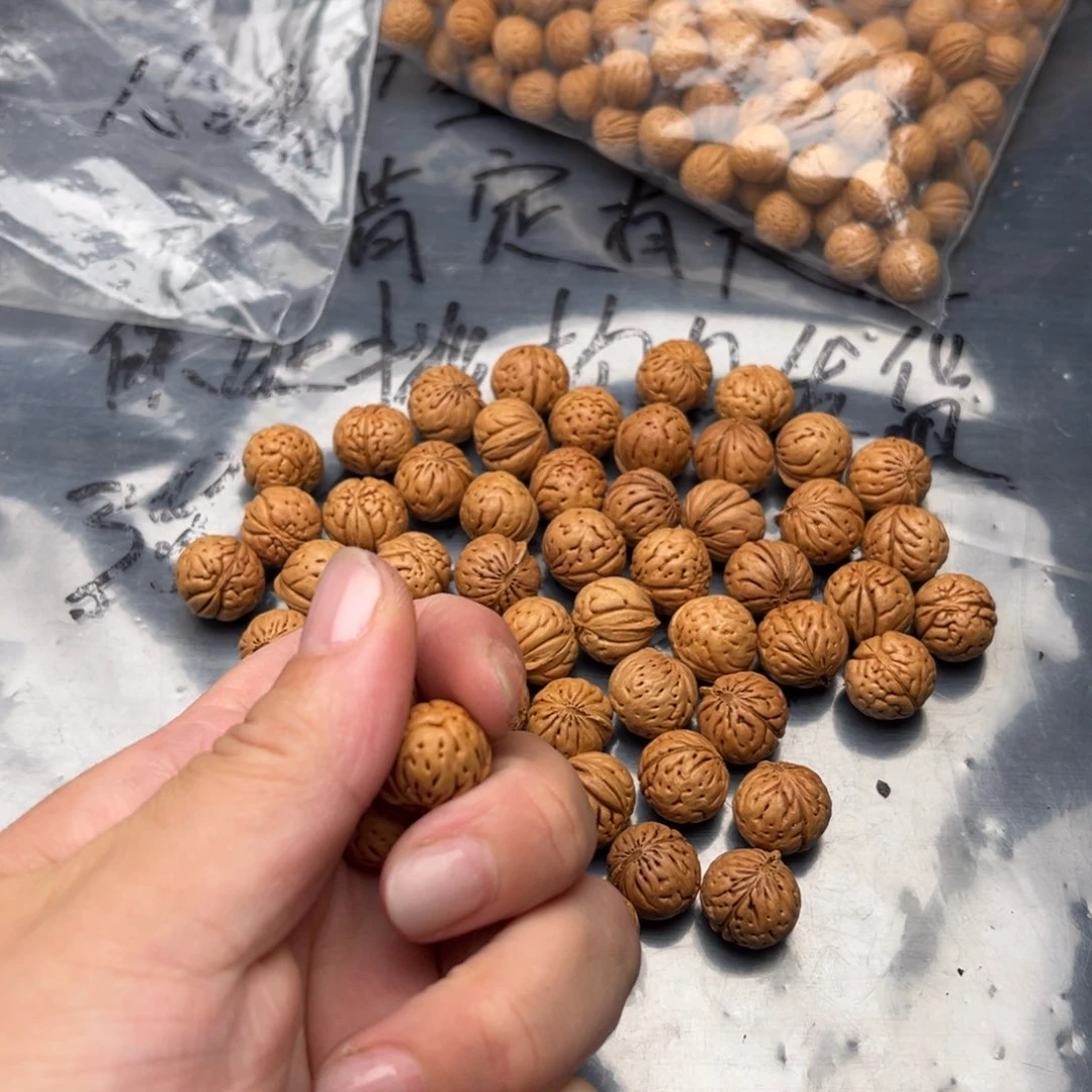 至***真桃核手串散籽发货50
