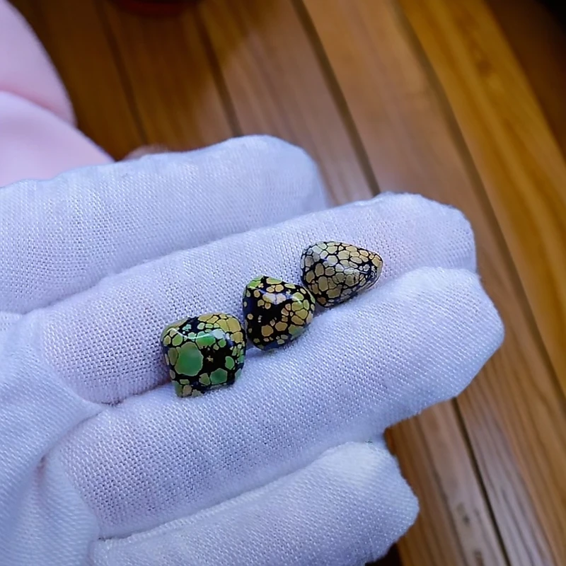 高蓝原矿绿松石珠原矿知己绿松石随行