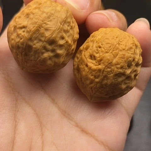 文玩核桃把件35尺蛇皮元宝