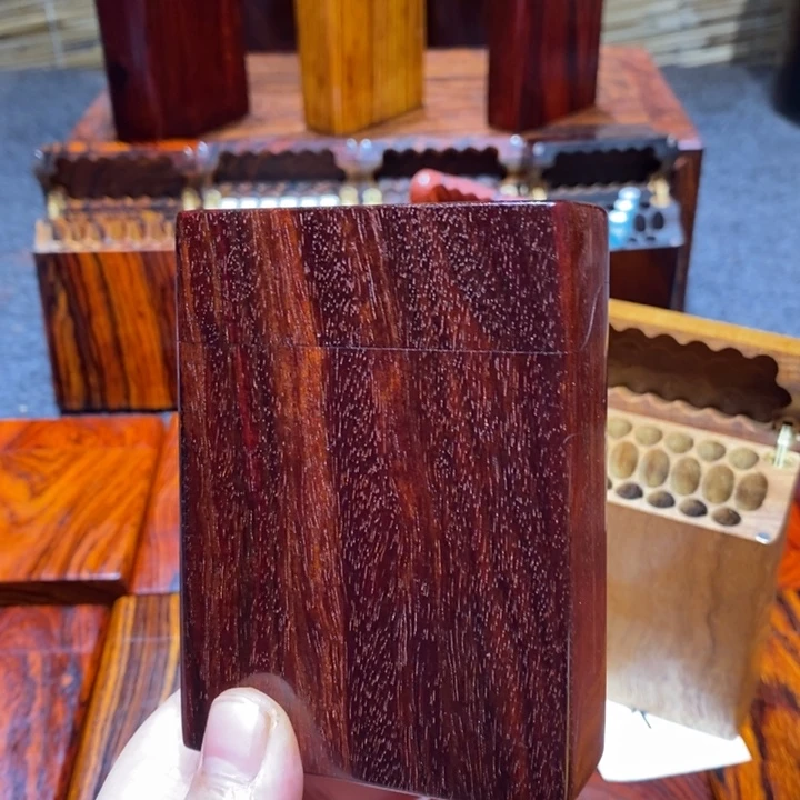 大果紫檀（缅甸花梨）粗烟盒