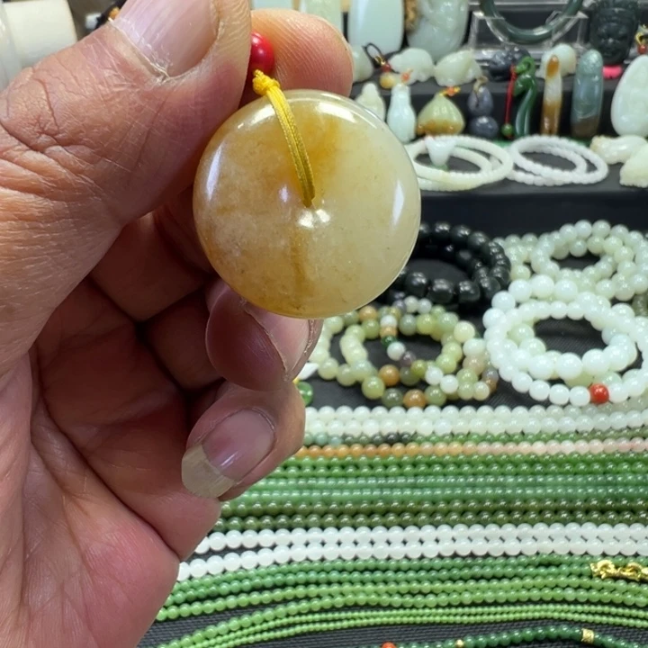 和田玉未镶嵌吊坠(不含链)