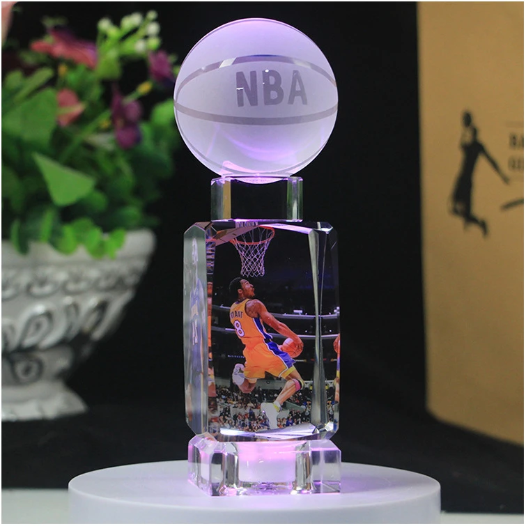 哈登科比礼物詹姆斯库里篮球手办送男朋友男生生日成人礼纪念