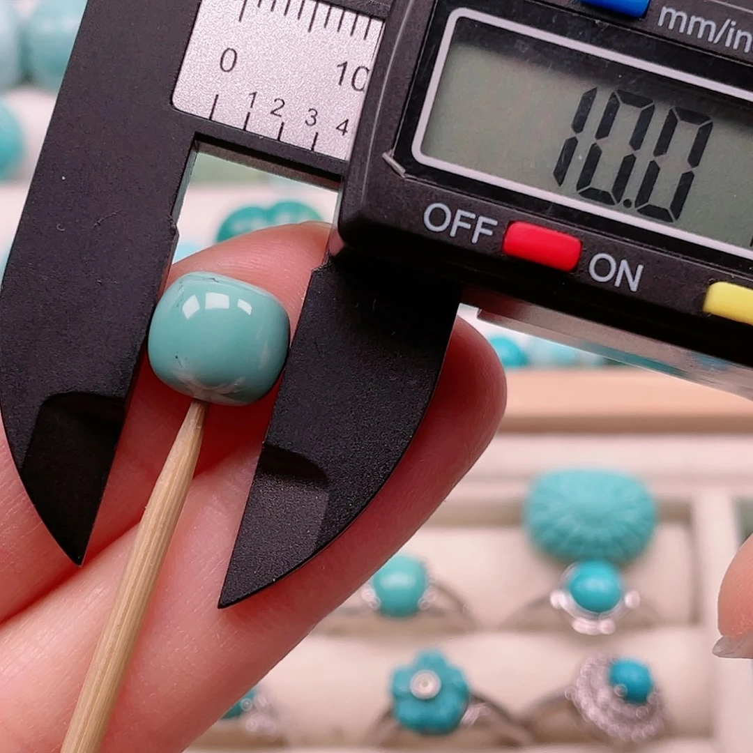 绿松石原矿未镶嵌