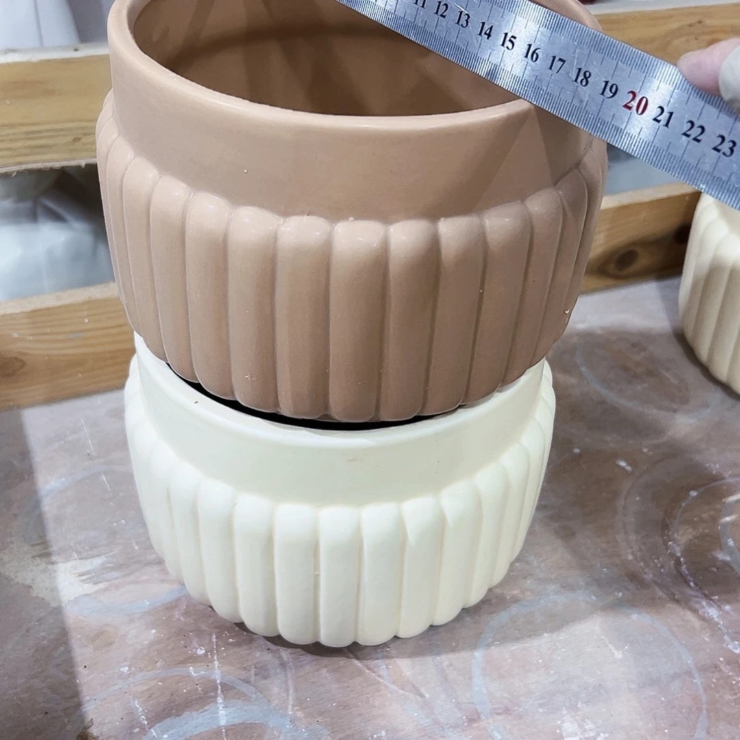 有孔外贸尾单陶瓷花盆凑单10米包邮