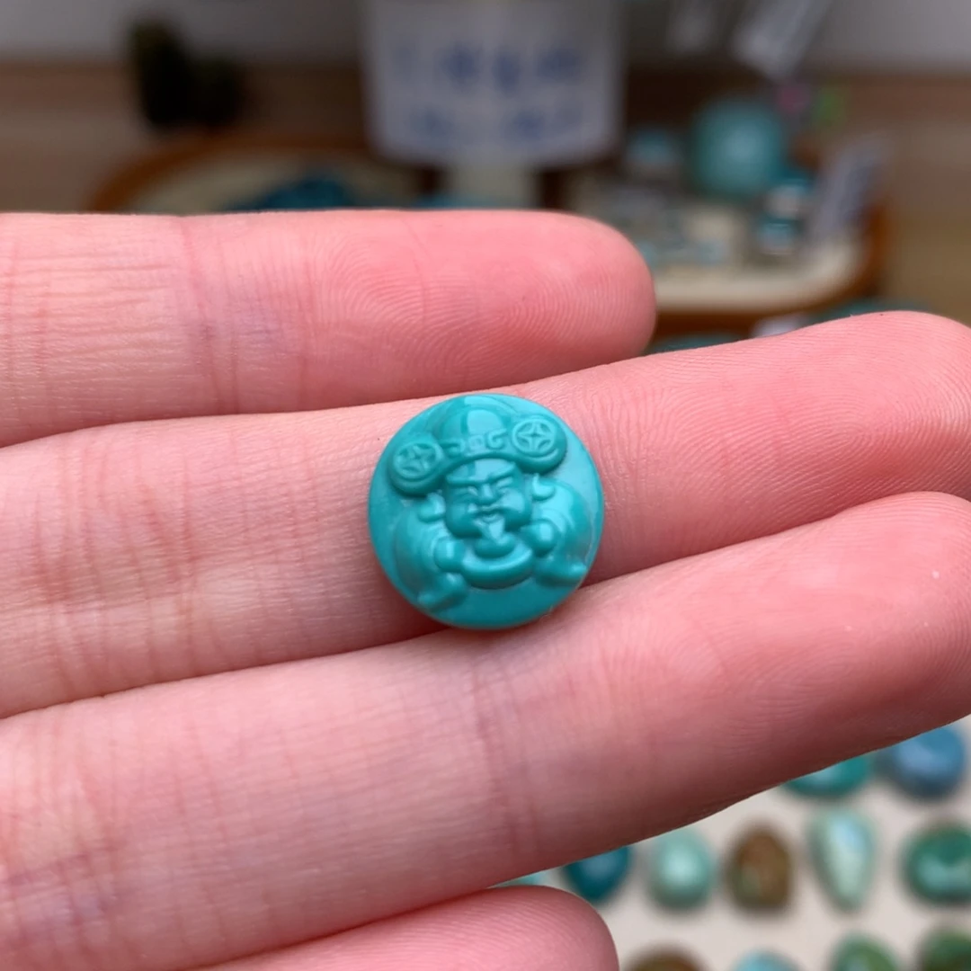 绿松石未镶嵌珠宝奇石