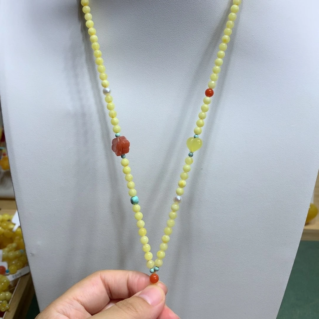 琥珀颈饰未镶嵌4.7mm
