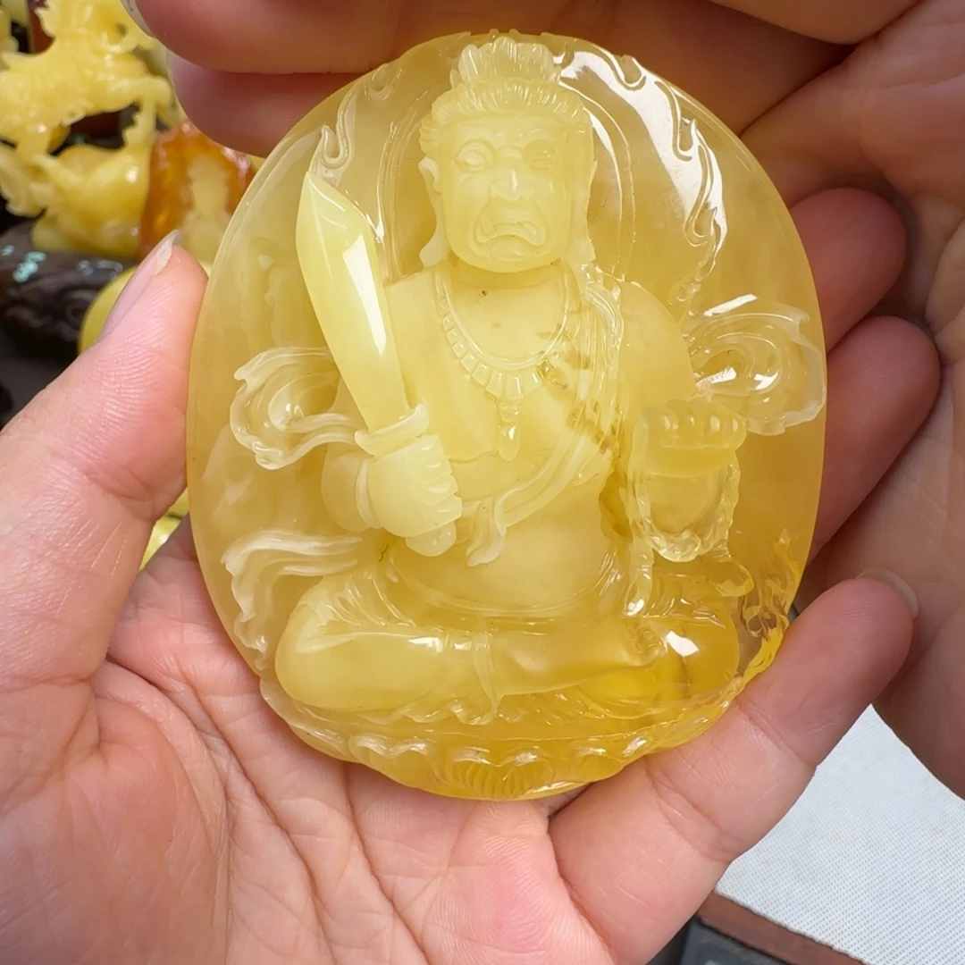 蜜蜡未镶嵌珠宝奇石