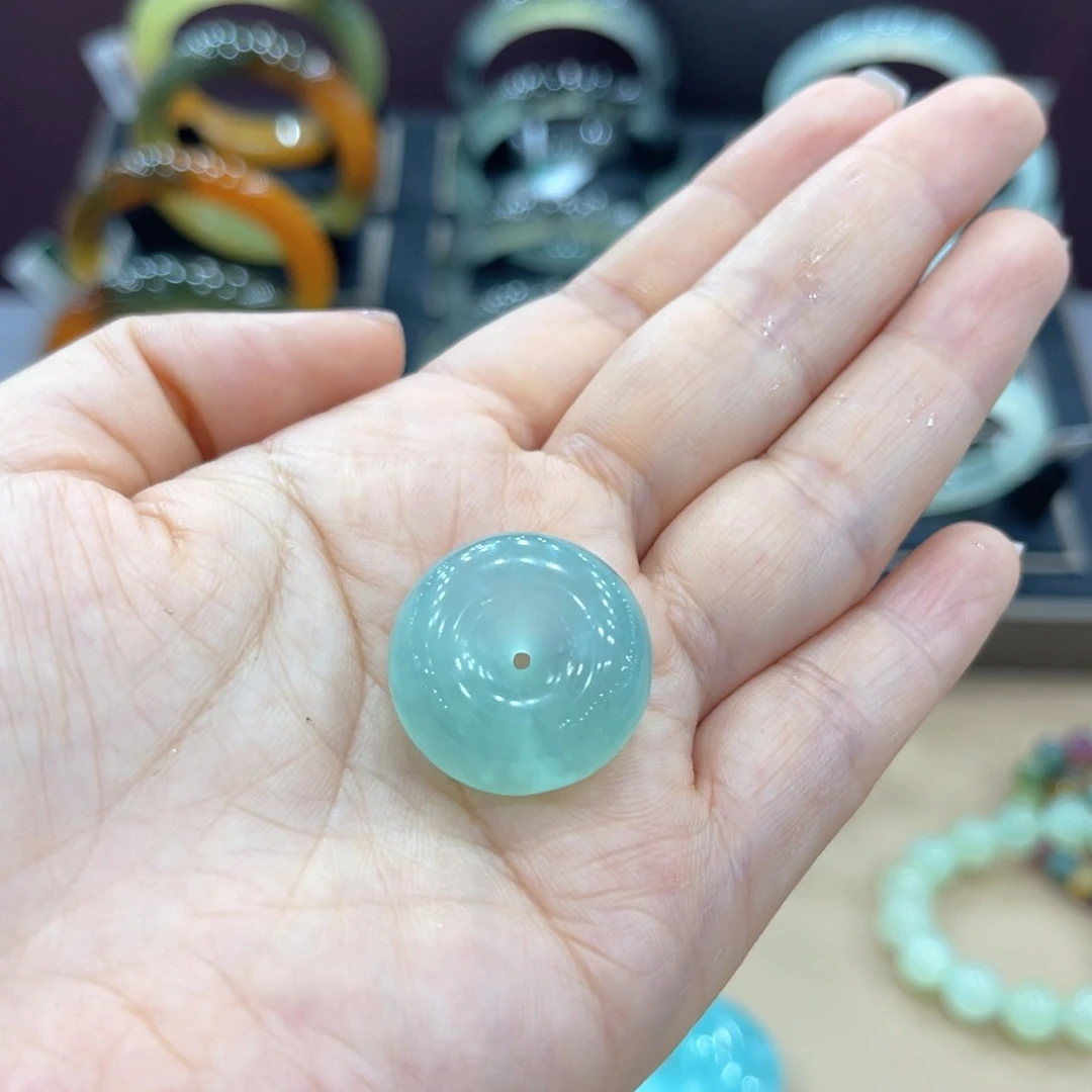 ****未镶嵌蛇纹石玉手镯