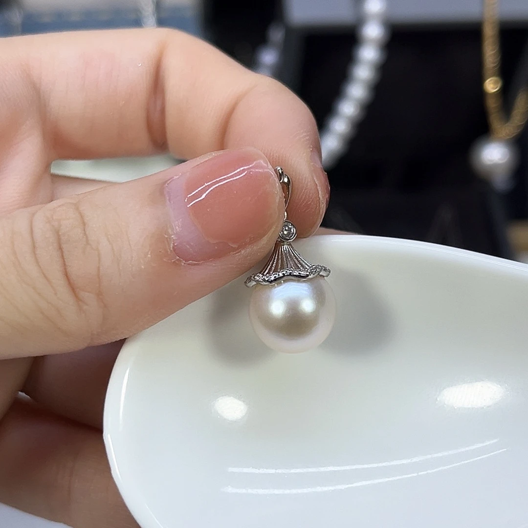 淡水珍珠银S925镶嵌颈饰