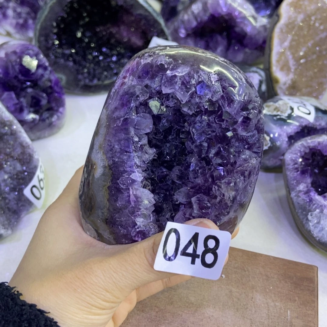 大型摆件（非配饰）紫晶未镶嵌