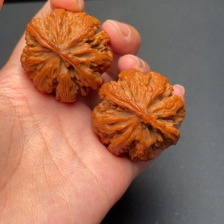吊坠文玩核桃秦岭野生核桃文玩