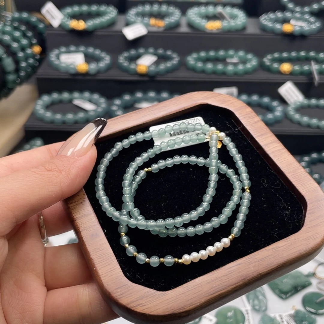 翡翠18K金镶嵌手串