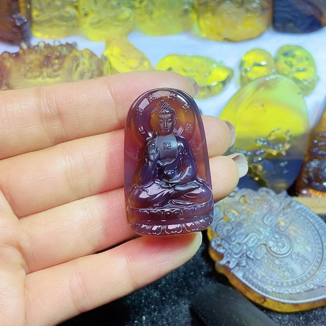 琥珀颈饰未镶嵌药师佛