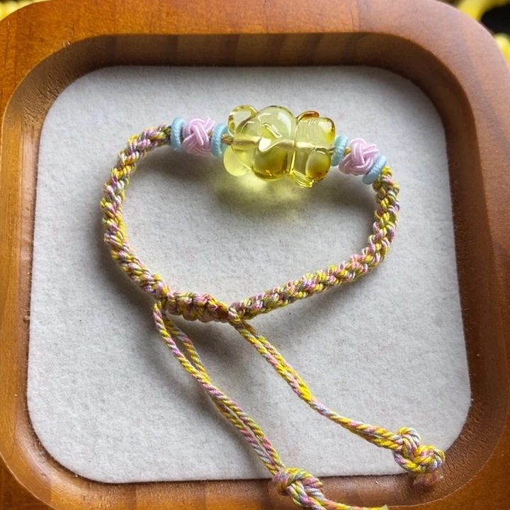 蜜蜡裸石未镶嵌微瑕